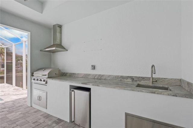 3818 SW 17th AVE, Cape Coral, FL 33914