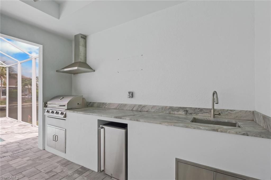Image 41 of property listing at 3818 SW 17th AVE, Cape Coral, FL 33914