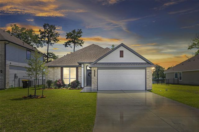 383 Shoreview Drive, Conroe, TX 77303