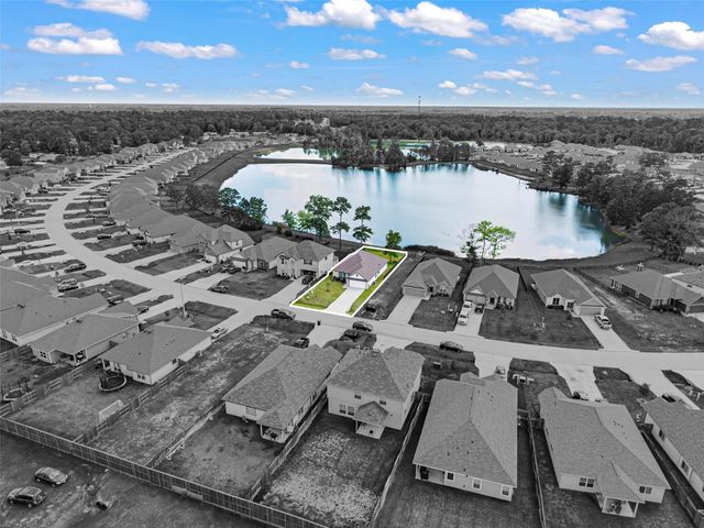 383 Shoreview Drive, Conroe, TX 77303