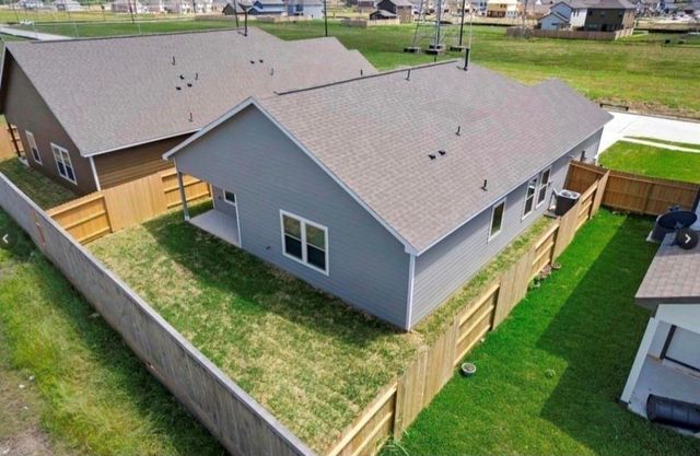 410 Zeus Mountains Drive, Crosby, TX 77532