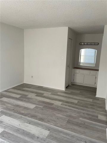 5716 Summit ARCH, Virginia Beach, VA 23462
