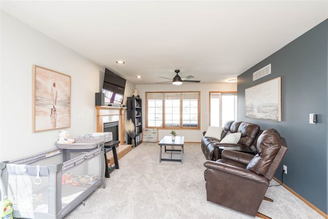 2650 Somerset Drive, Ames, IA 50010