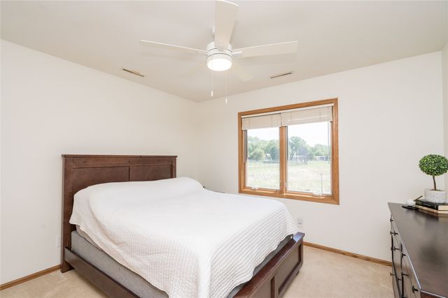 2650 Somerset Drive, Ames, IA 50010