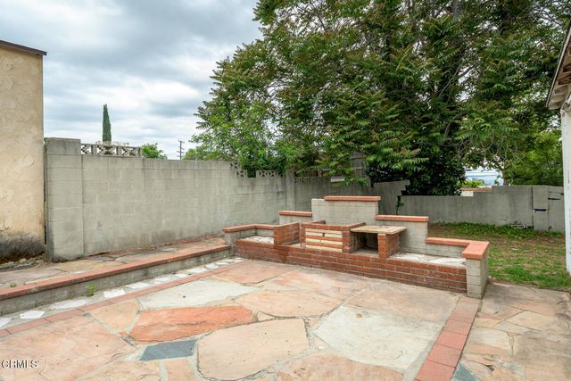 10611 Redmont Avenue, Tujunga, CA 91042