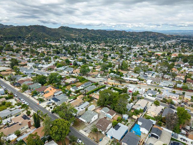 10611 Redmont Avenue, Tujunga, CA 91042