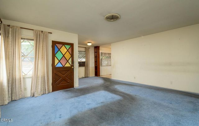 10611 Redmont Avenue, Tujunga, CA 91042