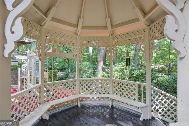 2312 Woodsfield Court NE, Marietta, GA 30062