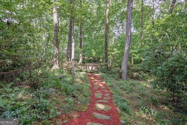 2312 Woodsfield Court NE, Marietta, GA 30062
