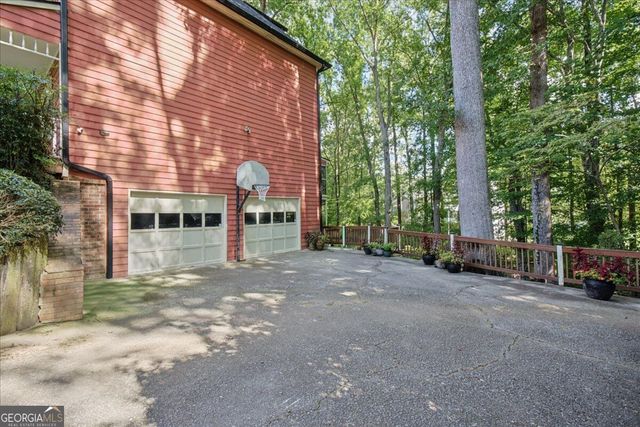 2312 Woodsfield Court NE, Marietta, GA 30062