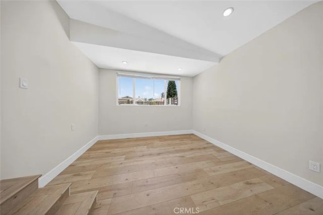 11840 Arminta Street, North Hollywood, CA 91605