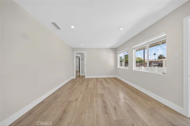 11840 Arminta Street, North Hollywood, CA 91605