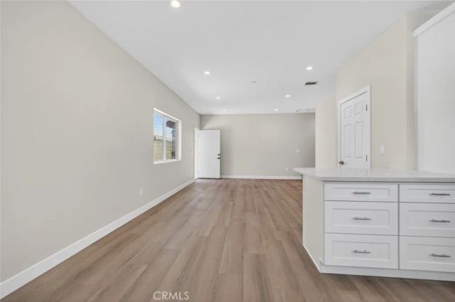 11840 Arminta Street, North Hollywood, CA 91605