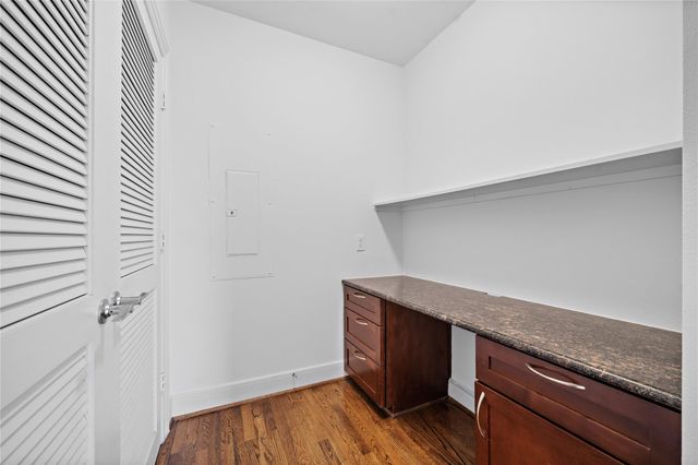 3333 Allen Parkway 606, Houston, TX 77019