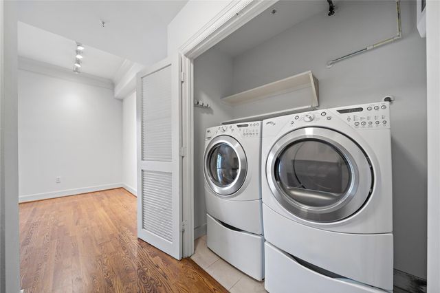 3333 Allen Parkway 606, Houston, TX 77019