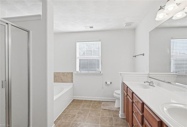 23 Ferncliff DR, Hampton, VA 23669