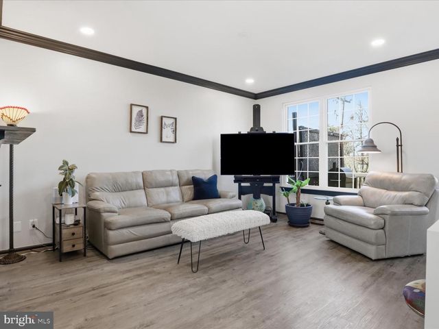 13308 COLCHESTER FERRY PL, Woodbridge, VA 22191