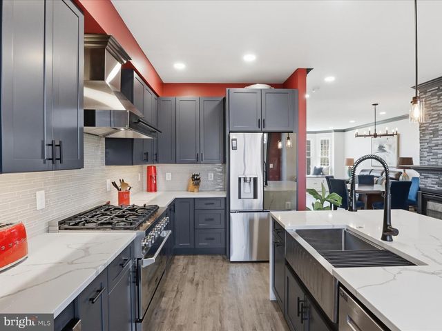 13308 COLCHESTER FERRY PL, Woodbridge, VA 22191