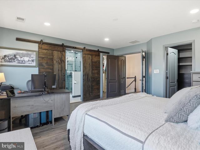 13308 COLCHESTER FERRY PL, Woodbridge, VA 22191