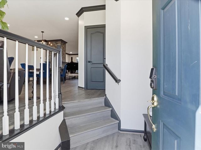 13308 COLCHESTER FERRY PL, Woodbridge, VA 22191