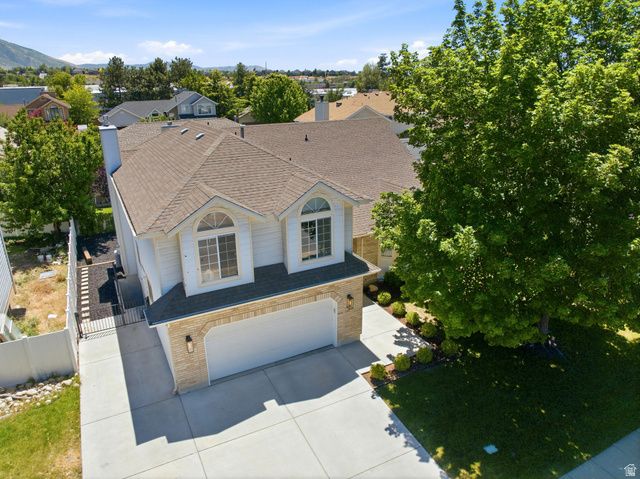 2154 E NEW HORIZON DR, Sandy, UT 84093