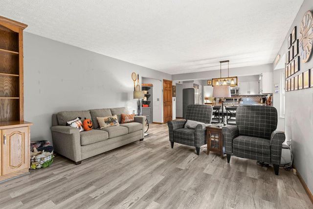 7246 Sundown Court, Dublin, OH 43017