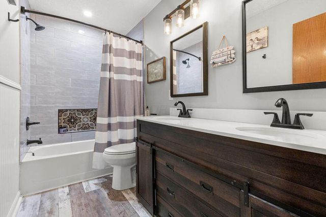 7246 Sundown Court, Dublin, OH 43017