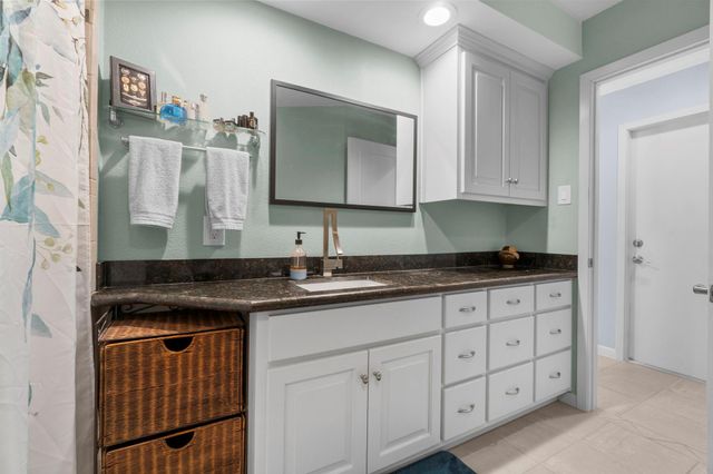 458 Mallard Point, Livingston, TX 77351