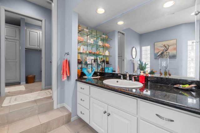 458 Mallard Point, Livingston, TX 77351