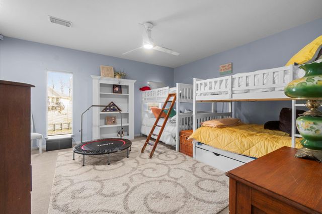 458 Mallard Point, Livingston, TX 77351