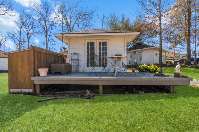 458 Mallard Point, Livingston, TX 77351