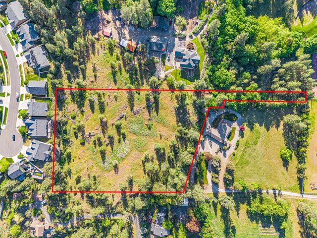 2104 S Cherry Ln, Spokane, WA 99223