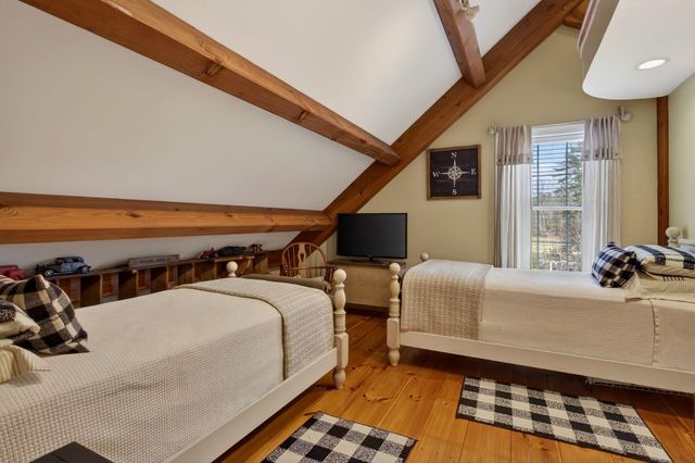 71 ODell Road, Sandown, NH 03873