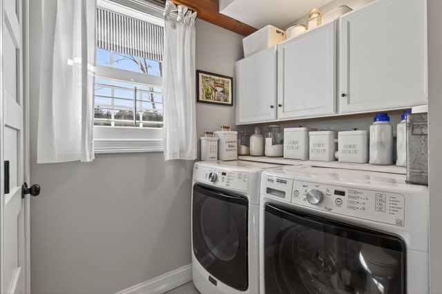 71 ODell Road, Sandown, NH 03873