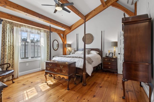 71 ODell Road, Sandown, NH 03873