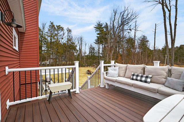 71 ODell Road, Sandown, NH 03873