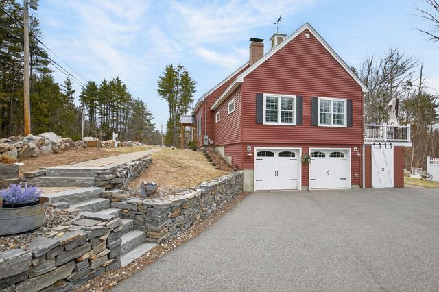 71 ODell Road, Sandown, NH 03873