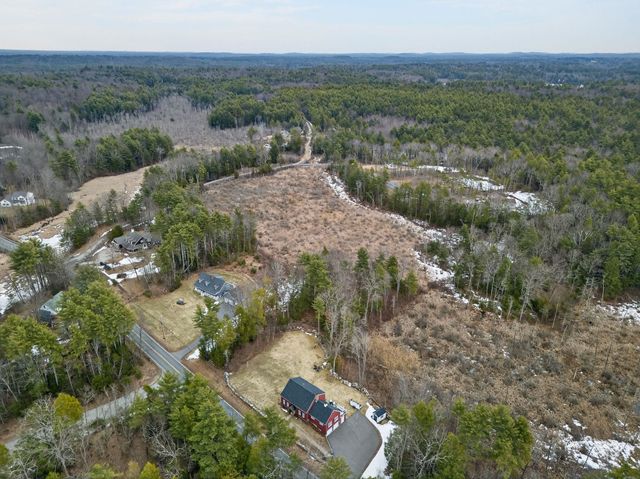 71 ODell Road, Sandown, NH 03873