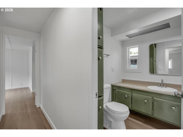 17240 Sw ELDORADO Dr, Portland, OR 97224