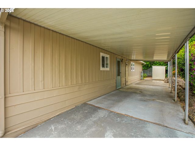 17240 Sw ELDORADO Dr, Portland, OR 97224