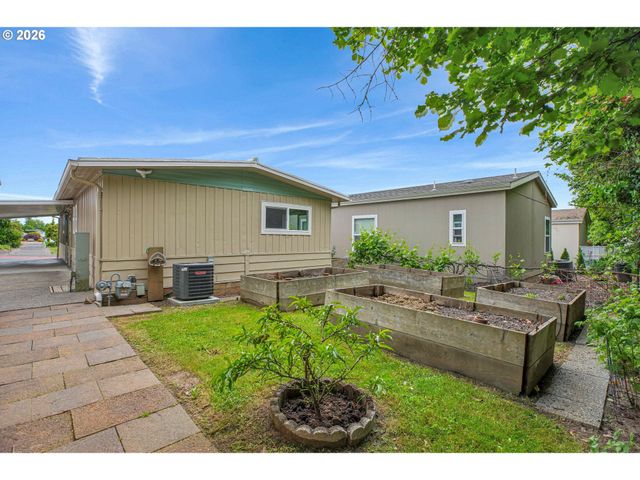 17240 Sw ELDORADO Dr, Portland, OR 97224