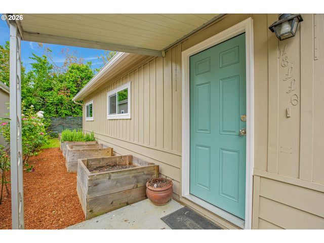 17240 Sw ELDORADO Dr, Portland, OR 97224
