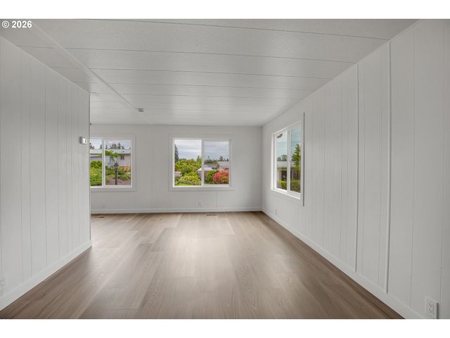 17240 Sw ELDORADO Dr, Portland, OR 97224