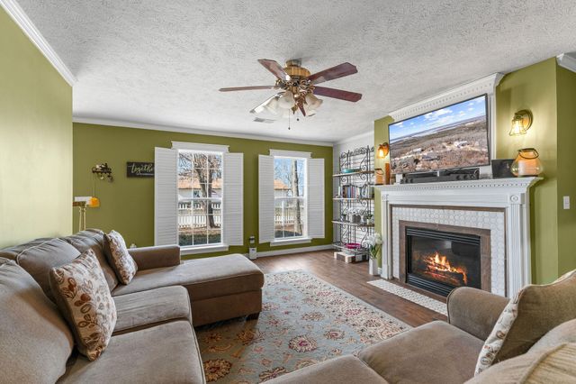 1202 Skyview Drive, Branson, MO 65616