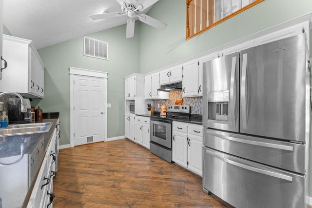 1202 Skyview Drive, Branson, MO 65616