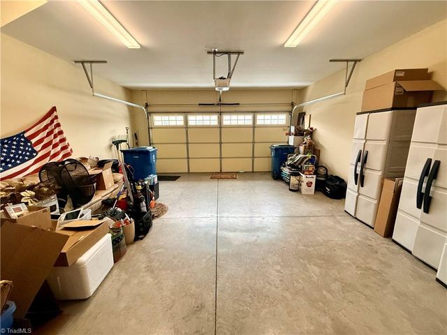 5416 Ggo Drive, Greensboro, NC 27406