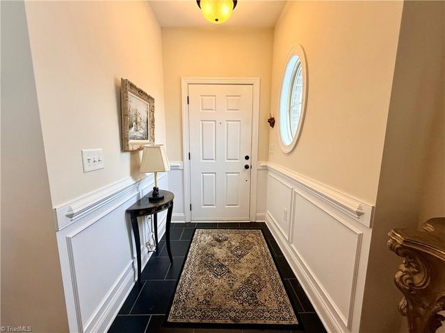 5416 Ggo Drive, Greensboro, NC 27406