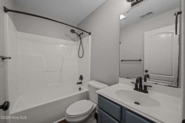 3603 Delesa Court, New Bern, NC 28560