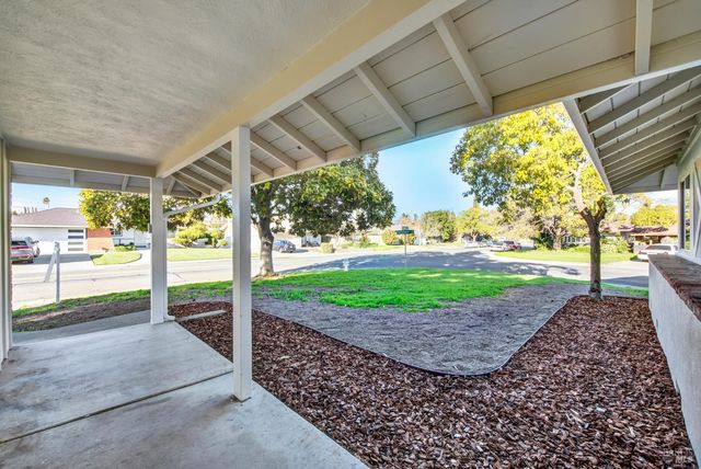 407 Acacia St, Fairfield, CA 94533