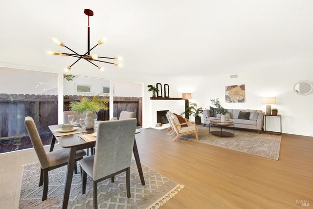 407 Acacia St, Fairfield, CA 94533